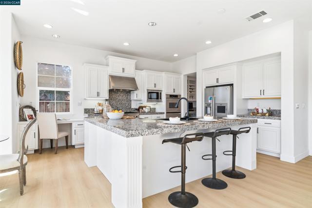 Image 34 of 55 For 2650 Casella Way