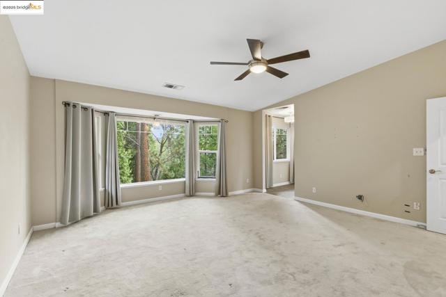 2136 Silver DR, Arnold CA: https://media.crmls.org/mediaz/656746bf-2ce5-48c9-9d90-0e8519e105b3.jpg