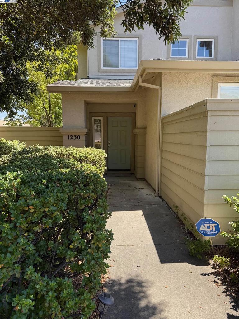 1230 Sutter Creek Ln