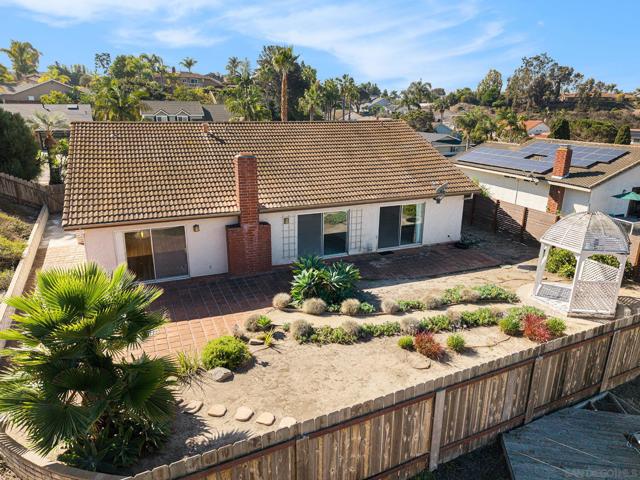 3008 Garboso Street, Carlsbad CA: https://media.crmls.org/mediaz/6567edcd-478f-4254-9a24-c708d90fb105.jpg