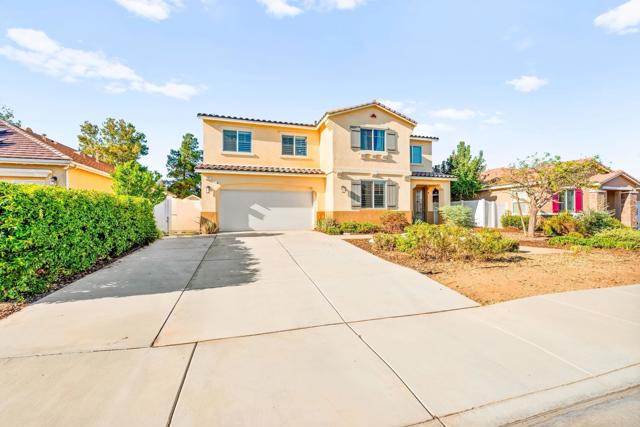 542 Pratt St., Perris CA: https://media.crmls.org/mediaz/6568fb32-ecd8-4b62-a6f7-5755edf67404.jpg
