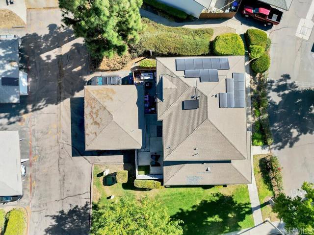 10670 Duke Miguel Court, Santee CA: https://media.crmls.org/mediaz/65696a29-95e3-4850-a454-5078a07c0f5f.jpg