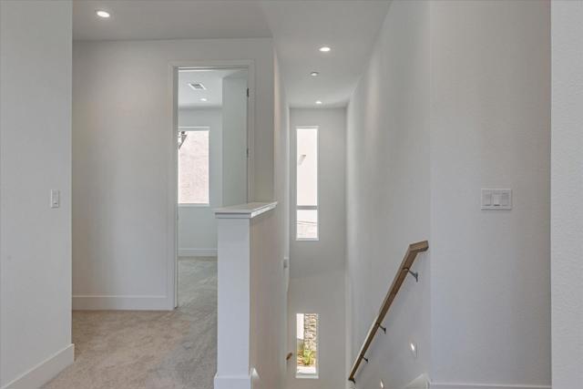 528 Lapis Court, San Ramon CA: https://media.crmls.org/mediaz/6569fffa-8403-4b06-9aaa-bda8038c4da7.jpg