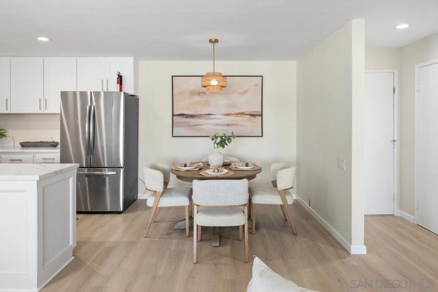 1855 Diamond St, San Diego CA: https://media.crmls.org/mediaz/656b60d8-5a9b-41ce-976b-ae78464e1b88.jpg