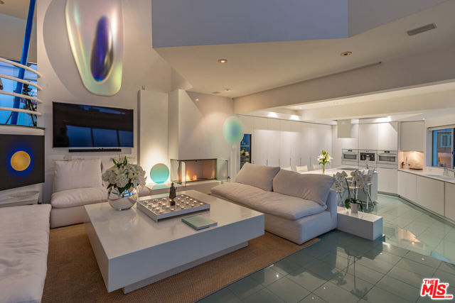 Drew Fenton | 21016 Pacific Coast Highway Malibu CA | MLS: 7470562 Drew Fenton | 21016 Pacific Coast Highway Malibu CA | MLS: 7470562