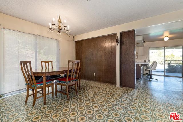 24561 Calvert Street, Woodland Hills CA: https://media.crmls.org/mediaz/656df682-7290-411d-86ee-11488e416cfb.jpg