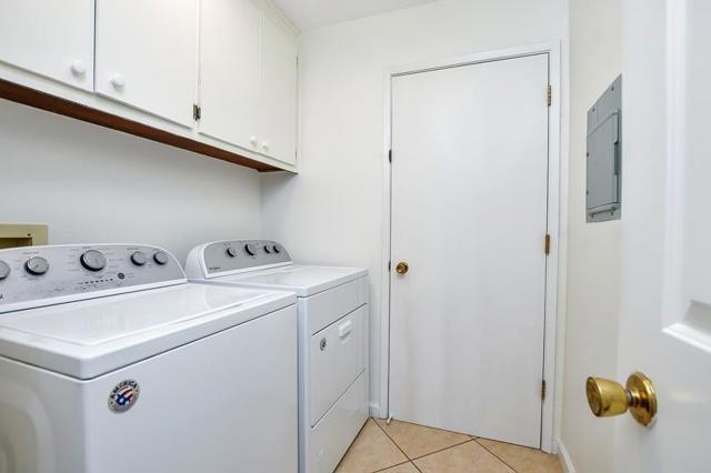 4641 Spinnaker Way, Discovery Bay CA: https://media.crmls.org/mediaz/656e9feb-3517-4a50-8754-3c0285cb95e5.jpg
