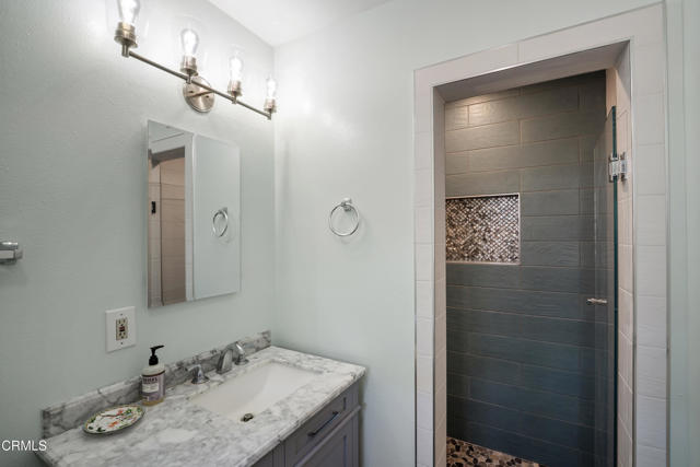 Detail Gallery Image 12 of 24 For 2280 Camilar Drive Dr, Camarillo,  CA 93010 - 2 Beds | 2 Baths