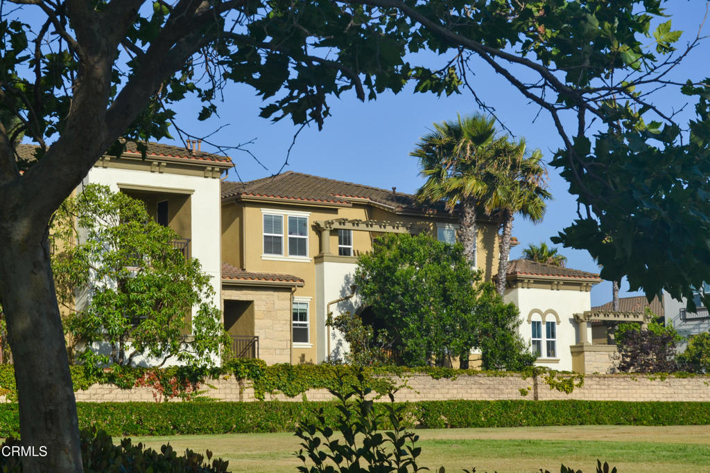 209 Riverdale Court #565
