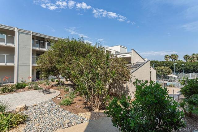 Detail Gallery Image 33 of 42 For 135 S Sierra Ave #19,  Solana Beach,  CA 92075 - 2 Beds | 2 Baths