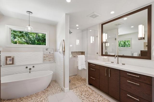19273 Citrus Lane, Saratoga CA: https://media.crmls.org/mediaz/6572f51b-96de-431a-a6fe-e8c70fb9e884.jpg