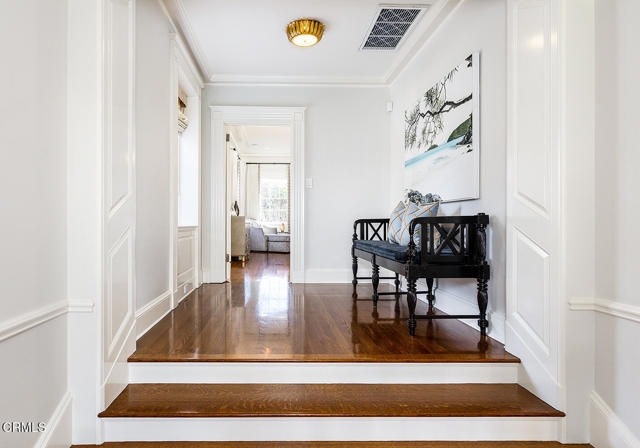 Detail Gallery Image 32 of 72 For 1230 Hillside Rd, Pasadena,  CA 91105 - 8 Beds | 6/3 Baths