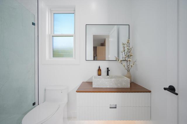 601 Joandra Court, Los Altos CA: https://media.crmls.org/mediaz/65746e50-ea91-4d43-ba5f-3e64c0079451.jpg