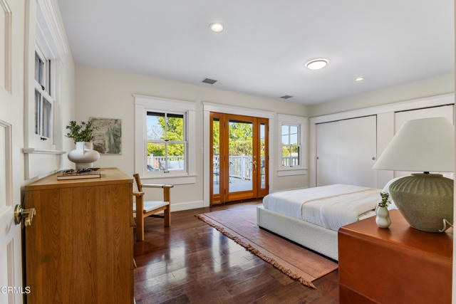 1954 Primrose Avenue, South Pasadena CA: https://media.crmls.org/mediaz/6574feaf-2fe6-4910-8cd8-cf114d34f962.jpg