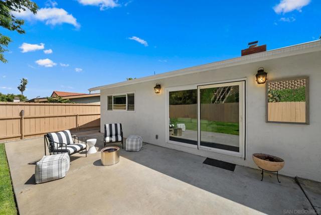 2068 Catalina, San Diego CA: https://media.crmls.org/mediaz/65750316-fc47-4c79-9ba5-6051edf33c9f.jpg