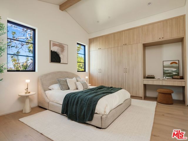 Image 51 of 69 For 11746 Blix Street