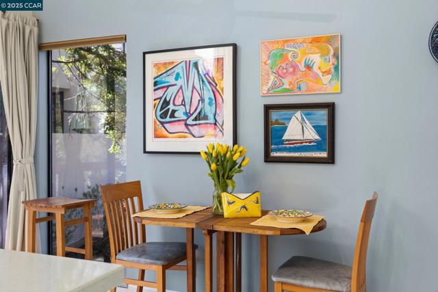 3800 Terra Granada Dr, Walnut Creek CA: https://media.crmls.org/mediaz/6576c644-30b1-4b4d-8e99-603a6daeb8ae.jpg