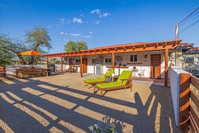 2720 22 Frying Pan Road, Borrego Springs CA: https://media.crmls.org/mediaz/657701e1-248c-44e2-84b3-e1f583d8f80a.jpg