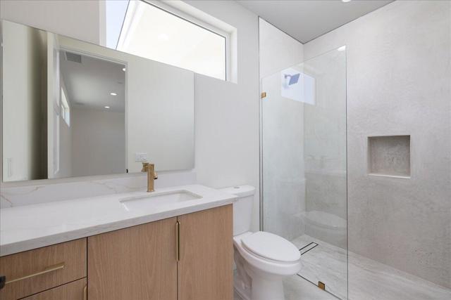 4195 Evergreen Lane, Banning CA: https://media.crmls.org/mediaz/65778401-1a28-4b18-a918-12b3b9ce38ef.jpg