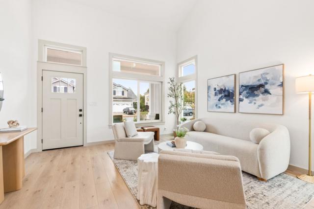 26 Driftwood Court, Pacifica CA: https://media.crmls.org/mediaz/657897d3-67ad-498f-a06b-724a6e646997.jpg