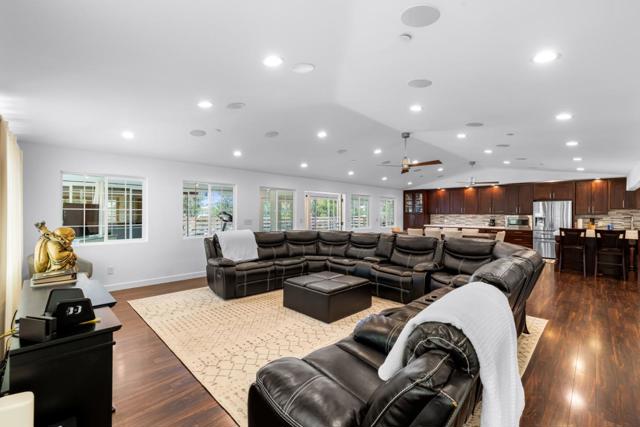 1575 Military Avenue, Seaside CA: https://media.crmls.org/mediaz/657a6f53-c734-4d9a-901c-fad35f4e2a06.jpg