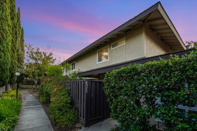 4926 Poplar Terrace, Campbell CA: https://media.crmls.org/mediaz/657aa8cd-864b-4c4b-9fb4-f6f754c09f24.jpg
