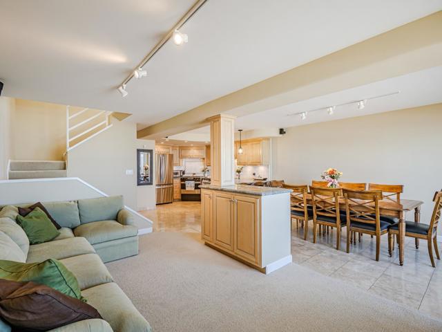 372 Oceanview Drive, La Selva Beach CA: https://media.crmls.org/mediaz/657b572e-67a1-4b66-979f-0f1e162f9059.jpg