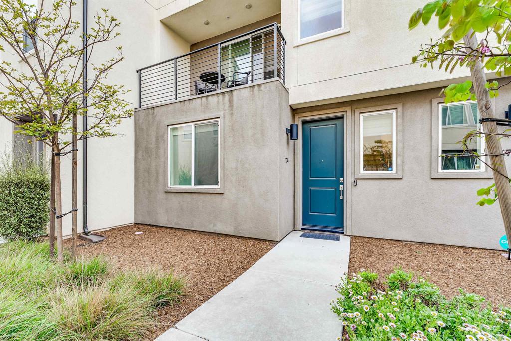 5261 Beachfront Cove Street