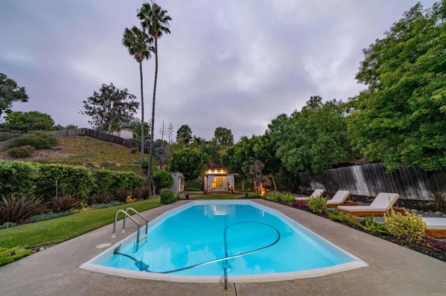 Image 34 of 47 For 3876 Mount Albertine Avenue