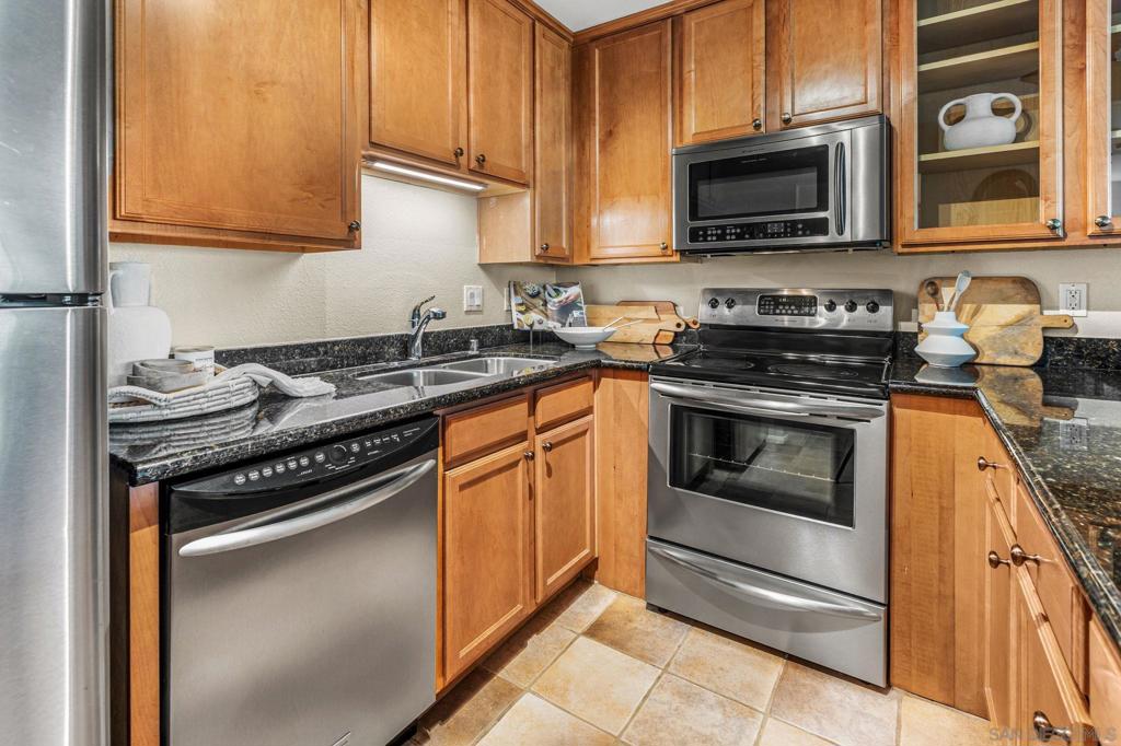 3030 Suncrest - photo 6