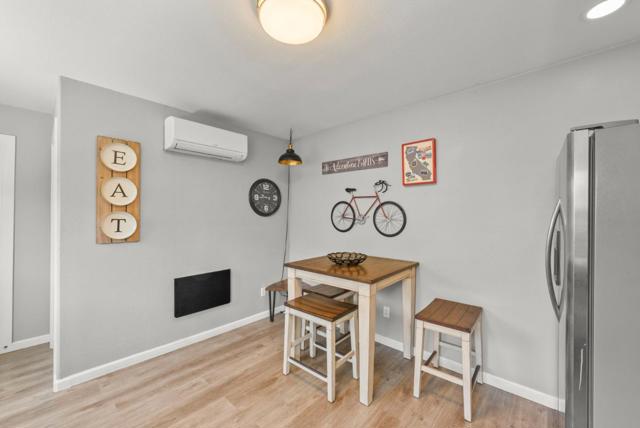 10191021 83rd Avenue, Oakland CA: https://media.crmls.org/mediaz/657f4876-d844-4a41-a88a-3f7a95fd9221.jpg