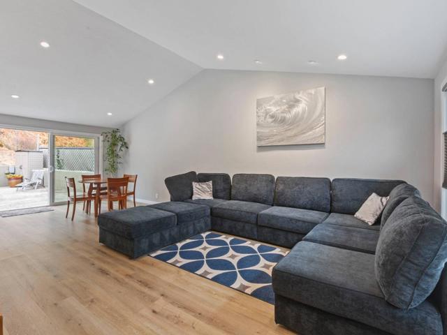 1415 LInda Mar Boulevard, Pacifica CA: https://media.crmls.org/mediaz/657fd906-bae9-4316-b646-295e3fc0efdd.jpg