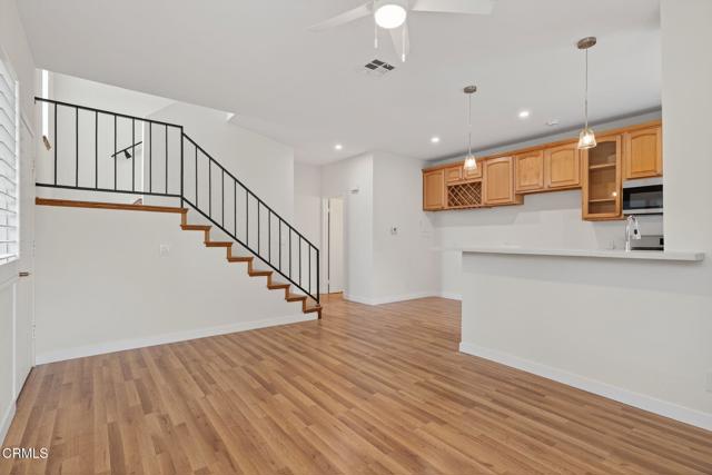 MLS #V1-33263 image #11