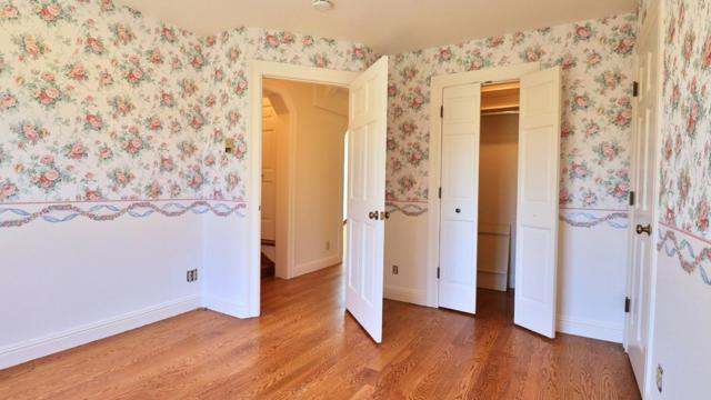 200 Iris Way, Palo Alto CA: https://media.crmls.org/mediaz/65805cd7-af39-43c1-8abd-34ca39fa43f4.jpg