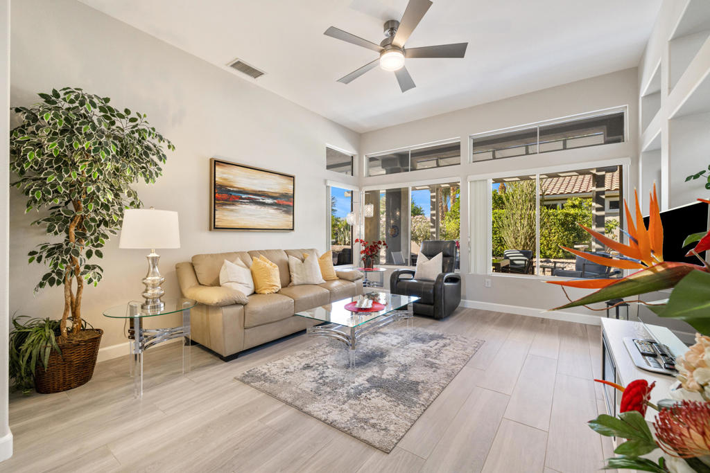 MLS #219138622DA image #7