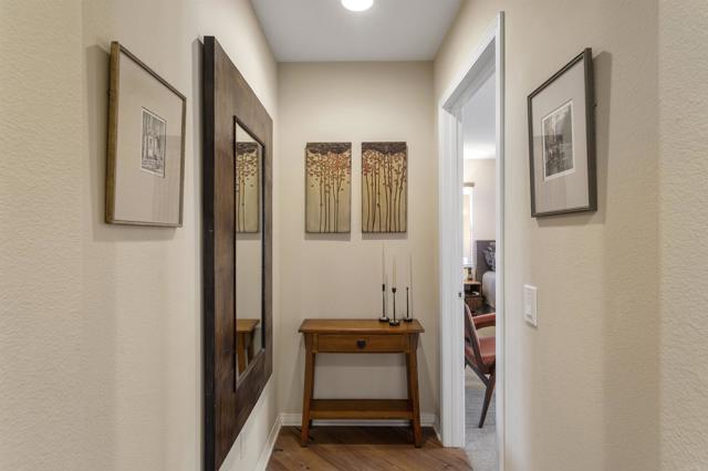 Image 18 of 47 For 3595 Glen Ave