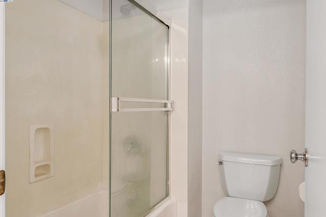 51 Bellington Cmn, Livermore CA: https://media.crmls.org/mediaz/65844410-7ce2-4af0-869f-e87a718a37a9.jpg