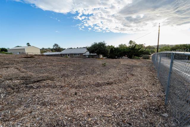 Detail Gallery Image 63 of 75 For 291 Osborne St, Vista,  CA 92084 - – Beds | – Baths