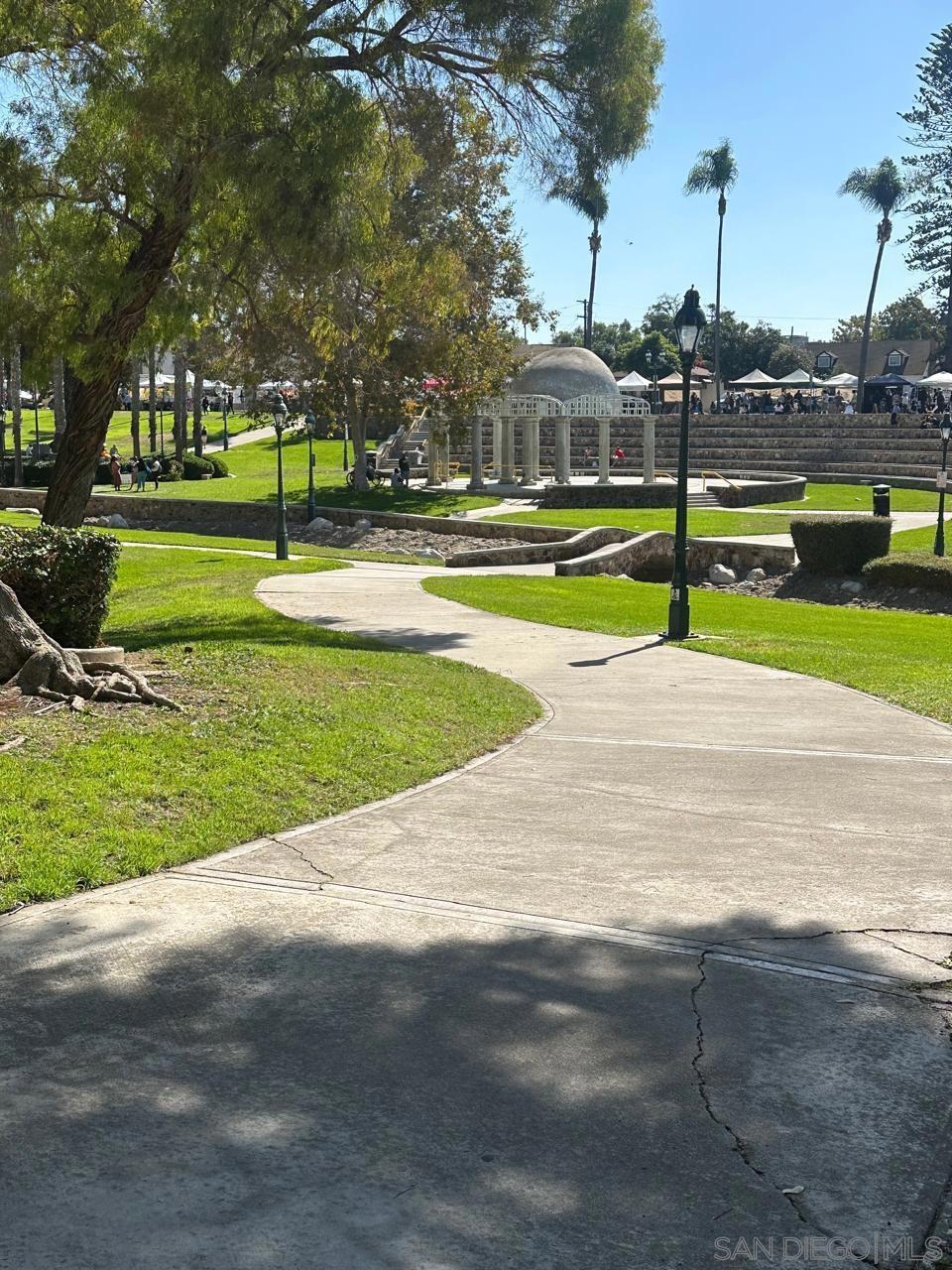 https://media.crmls.org/mediaz/6584d808-5b58-4a3b-8cb0-46f0434455de.jpg?preset=X-Large