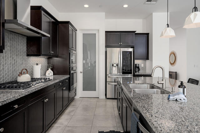 67372 Zuni Court, Cathedral City CA: https://media.crmls.org/mediaz/6584eb8d-a7a0-497e-8a0c-0af40159d568.jpg