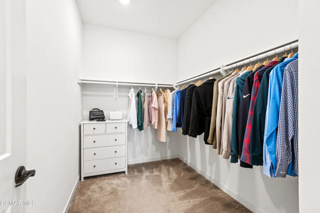 212 Red Brick Drive, Simi Valley CA: https://media.crmls.org/mediaz/65850bbf-6d4c-4910-92b9-9a732f7693ac.jpg