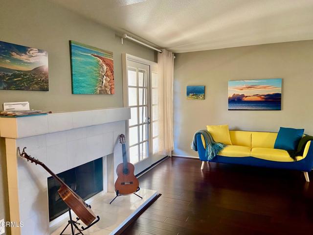 Detail Gallery Image 3 of 14 For 802 Magnolia Ave #4,  Pasadena,  CA 91106 - 2 Beds | 2/1 Baths