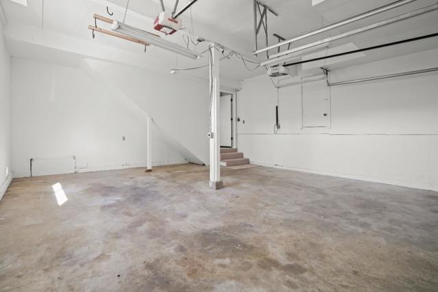 79 Muth Drive, Orinda CA: https://media.crmls.org/mediaz/6586d44c-dae6-43de-a3c5-3e4f6a455ac6.jpg