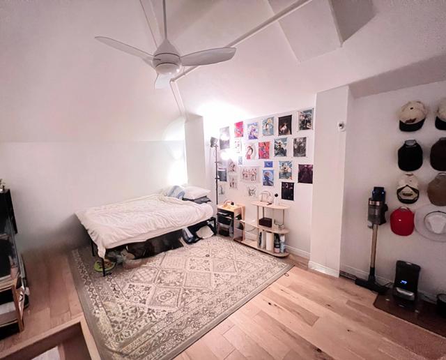 20371 Bluffside Circle, Huntington Beach CA: https://media.crmls.org/mediaz/6588ca35-6303-4d55-acce-f462c79da91c.jpg