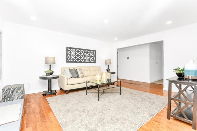948 Golden Leaf Way, Pittsburg CA: https://media.crmls.org/mediaz/6588f5ce-556a-4e33-bdda-c4302854e62f.jpg