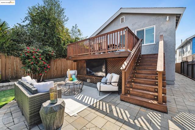 Image 48 of 59 For 934 Apgar St