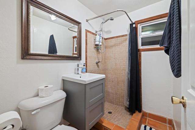 17920 Berta Canyon Road, Salinas CA: https://media.crmls.org/mediaz/6589fb21-82ae-4a6a-8bcc-00eb0f4606ea.jpg