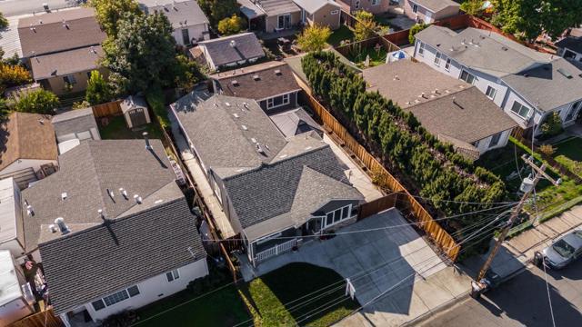 830 Birch Avenue, Sunnyvale CA: https://media.crmls.org/mediaz/658a6f6b-8621-450d-b35b-387b95e8a37e.jpg