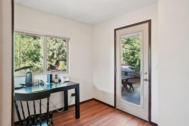 25140 Lodge Road, Idyllwild CA: https://media.crmls.org/mediaz/658af9ff-0b46-463c-b874-281f726b47f6.jpg