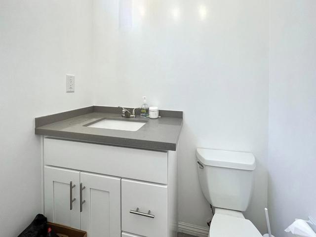 105 N Almansor Street, Alhambra CA: https://media.crmls.org/mediaz/658bc817-441e-4581-bcf3-a02badda5c72.jpg